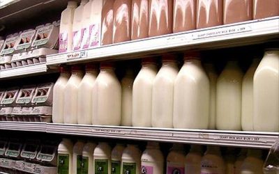 LAS OPAS y las cooperativas agrarias de Cantabria consideran una falta de respeto y una provocación reiterada las ventas de leche a pérdidas de alguna distribuidora